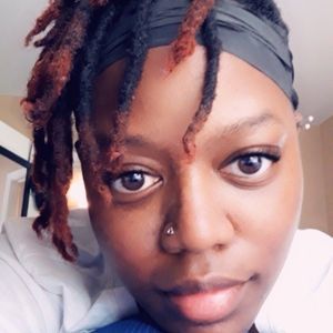 Meet your Posher, Dolores